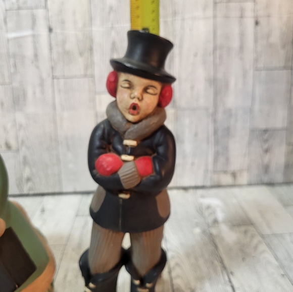 Set of 2 Vintage Atlantic Mold Hand Painted Ceramic Christmas Carolers Boy Girl - Picture 9 of 11